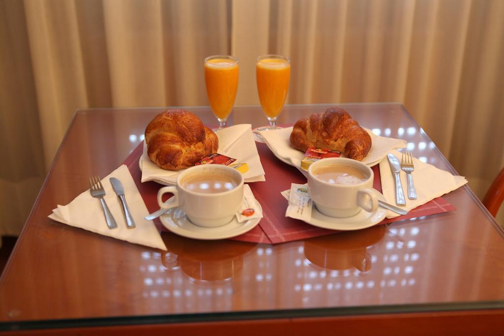 Motel Aeropuerto Віго Екстер'єр фото